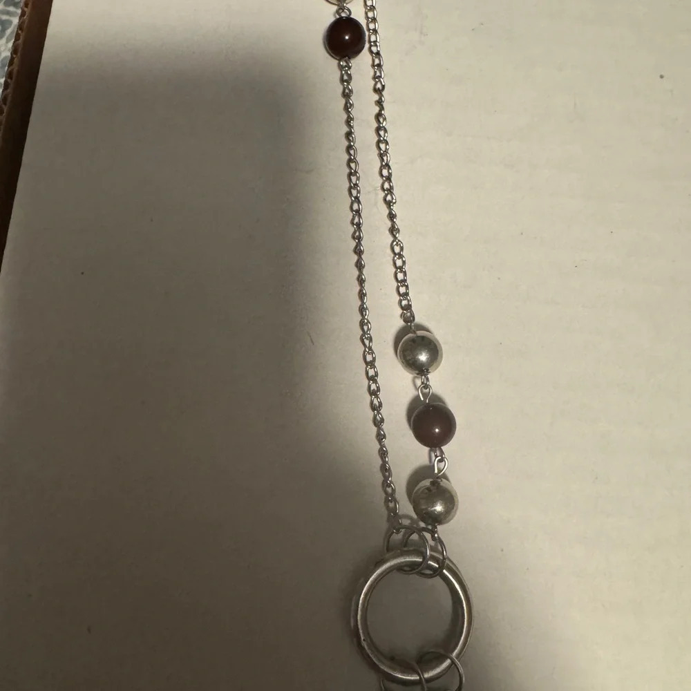 Elegant Silver and Brown Pendant Necklace - Picture 2 of 3
